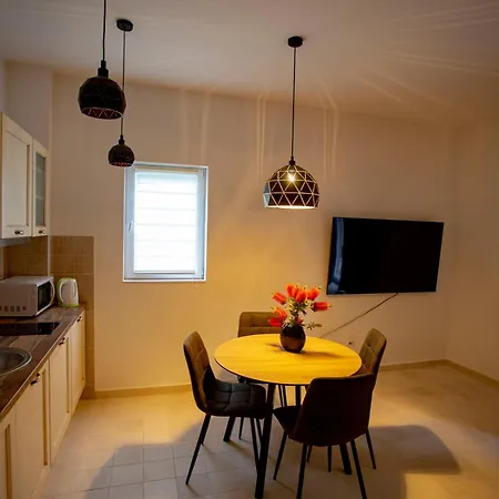 Appartement приятная в оливковой роще Budva